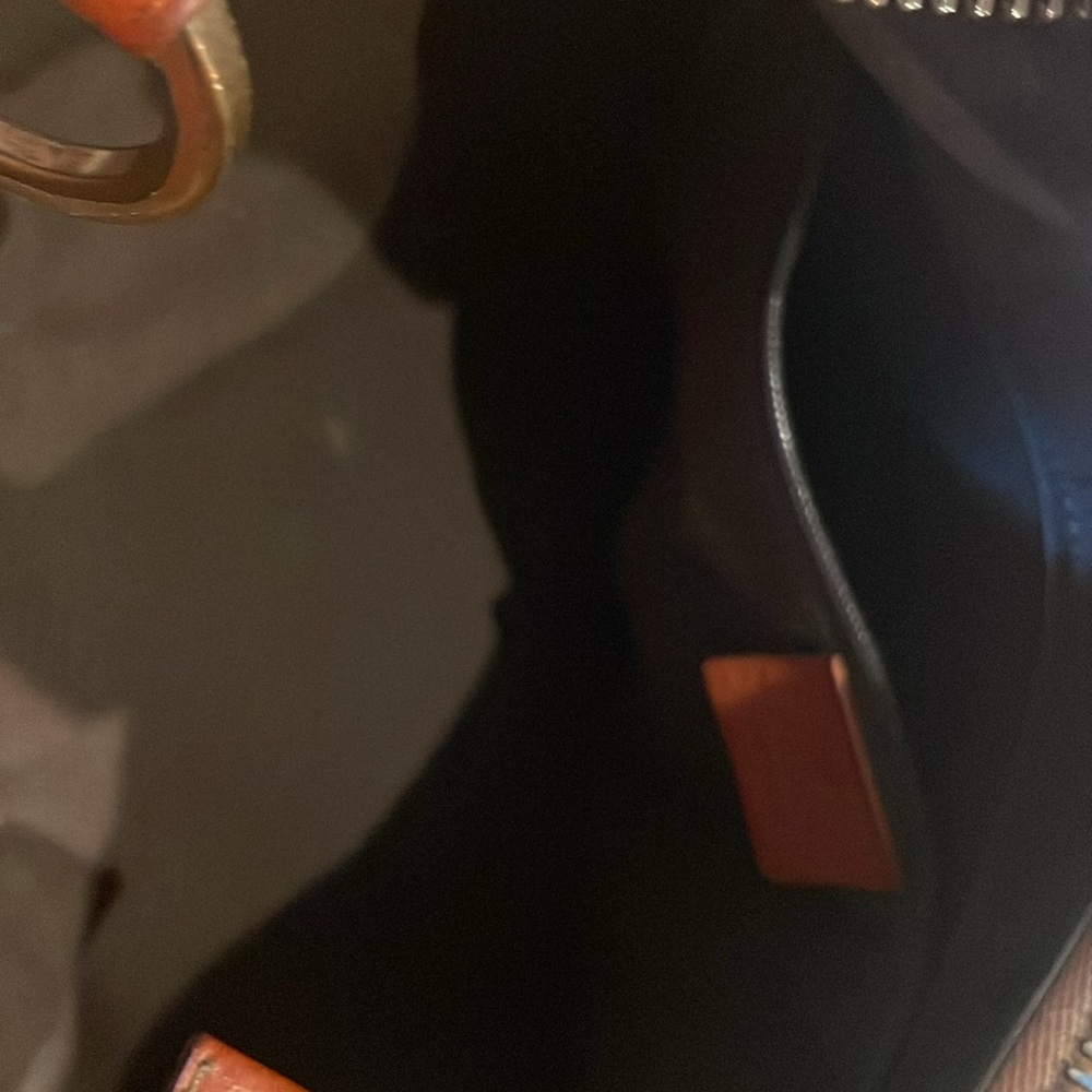 Authentic Gucci handbag - Picture 4 of 5